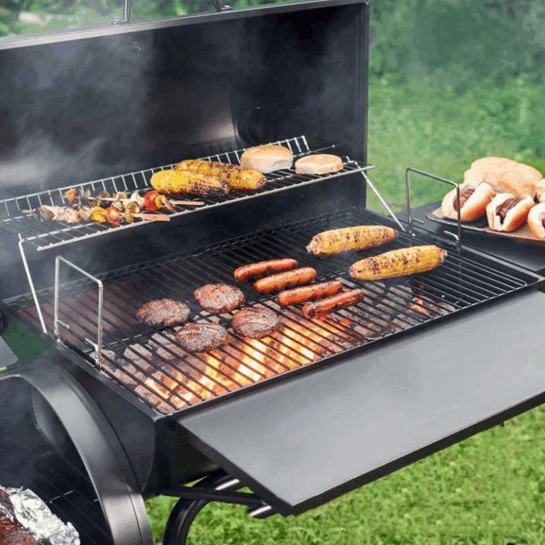 Gas BBQ grill for outdoor cooking